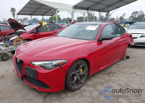 2020 Alfa Romeo Giulia Ti Sport Rwd z USA, uszkodzony, nr VIN ZARFAMBN9L7638160